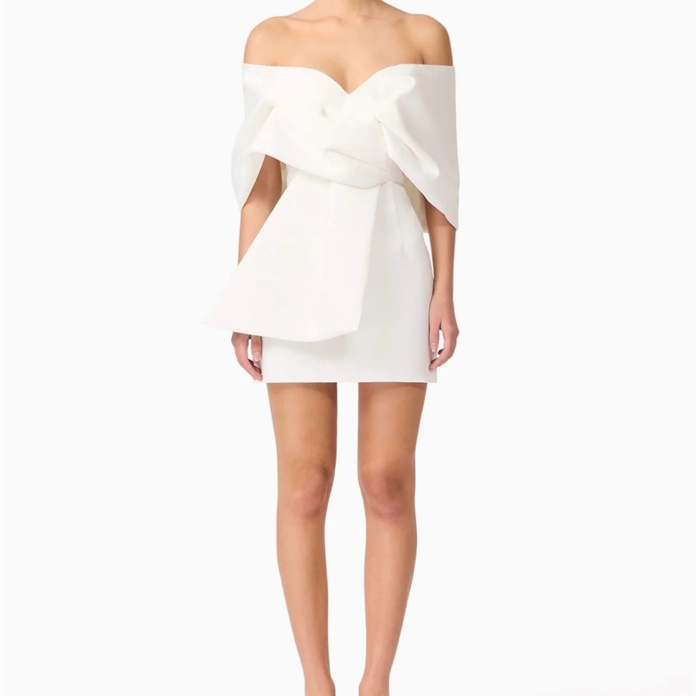 New Elliatt Dandelione Off The Shoulder Mini Dress in White